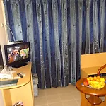 فيكتوريا 3* فارنا