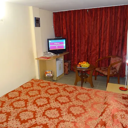 Victoria מלון וארנה