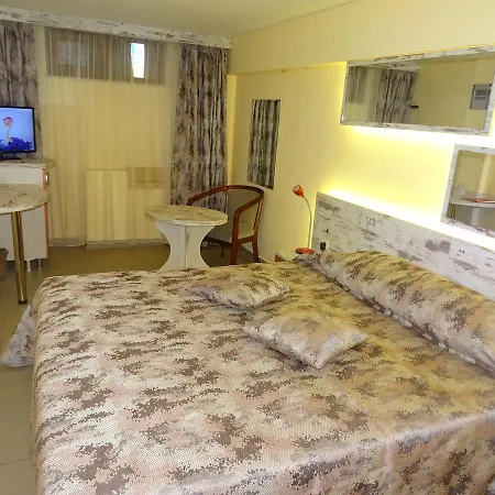 Hotel Victoria 3*